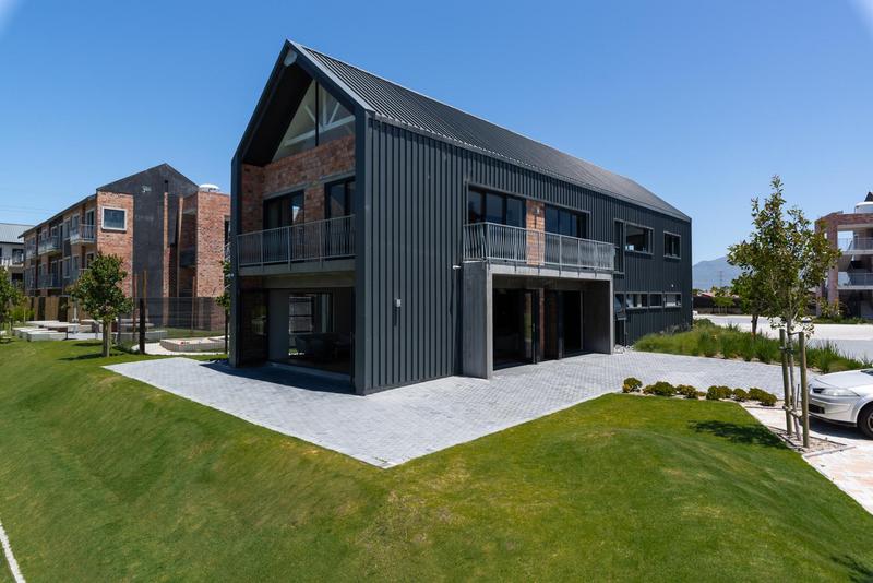 To Let 2 Bedroom Property for Rent in Ottery Western Cape